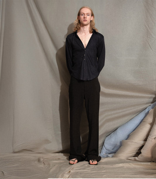 Bias Shirt in Navy