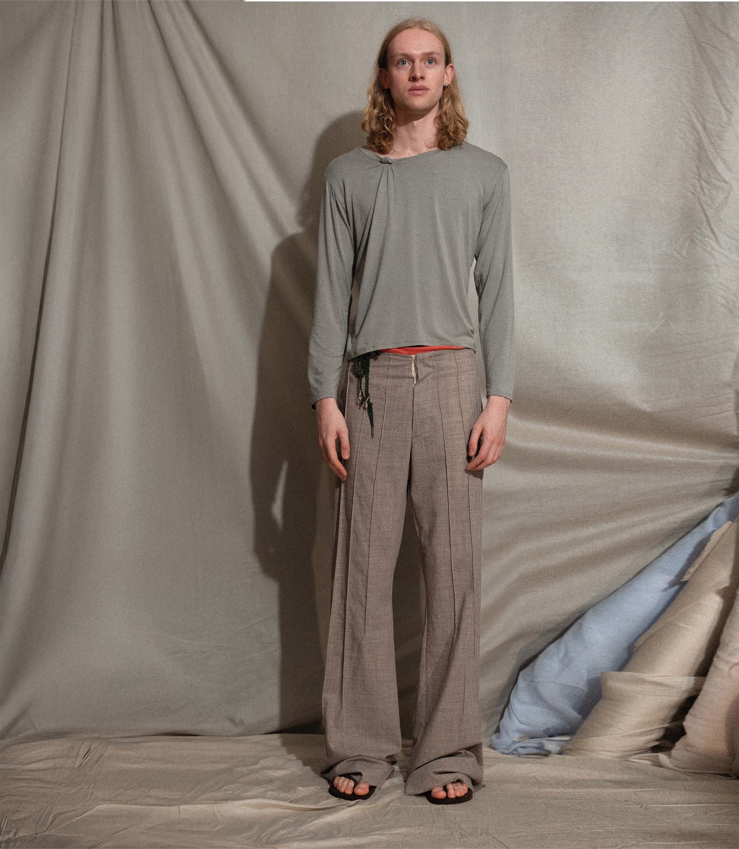 Knot Long Sleeve T-Shirt